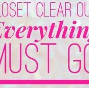 Sale on all clothing..if you like it make me a reasonable offer..